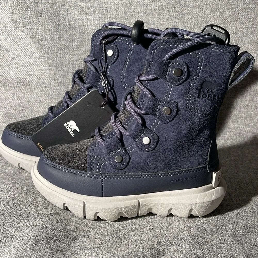 Sorel Kids Lace Waterproof Boots. NWT